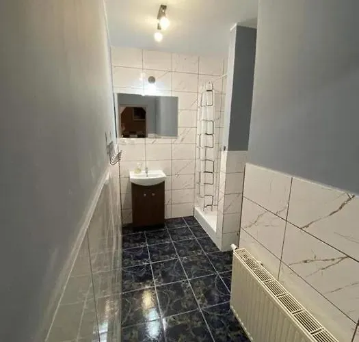 Hostel Noclegi Rychwal *